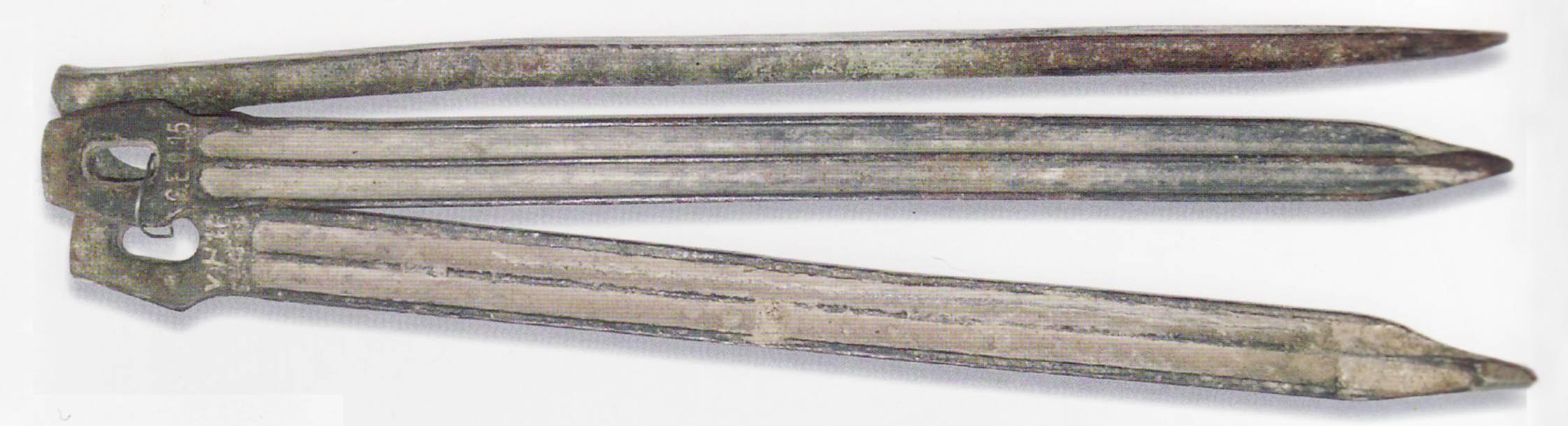1-steel-econ-pegs